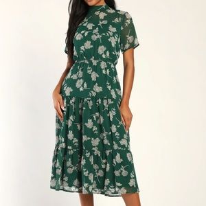 Lulu’s Floral Dressed Up Dark Green Floral Print Midi Dress - 1X - worn once
